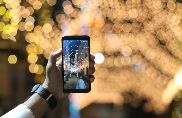 Should I Buy A Refurbished Samsung Galaxy Phone As A Christmas Gift?